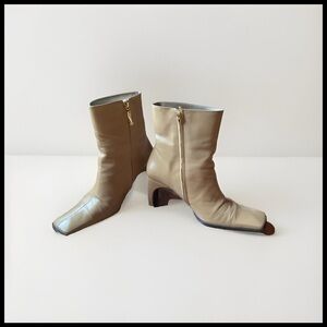 Enzo Angiolini size 6.5 Barrister tan Brazilian leather heeled ankle boots